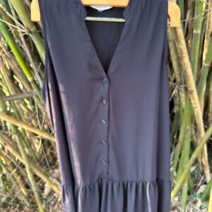 Elegant Black Sleeveless Dress